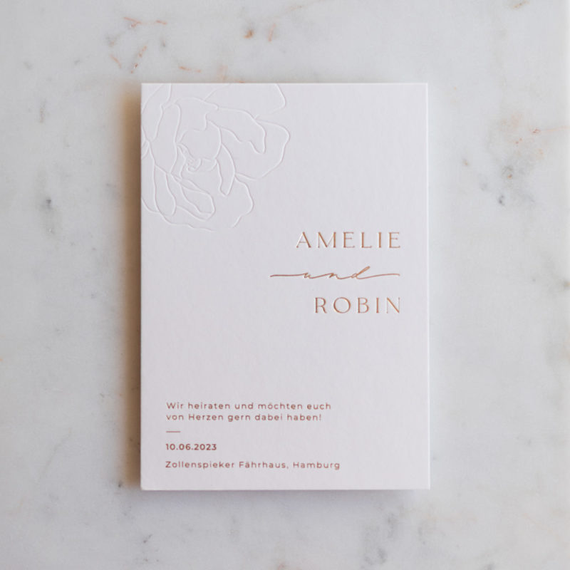 Vorderseite der Einladungskarte des Hochzeitspapeterie Sets Eloise.